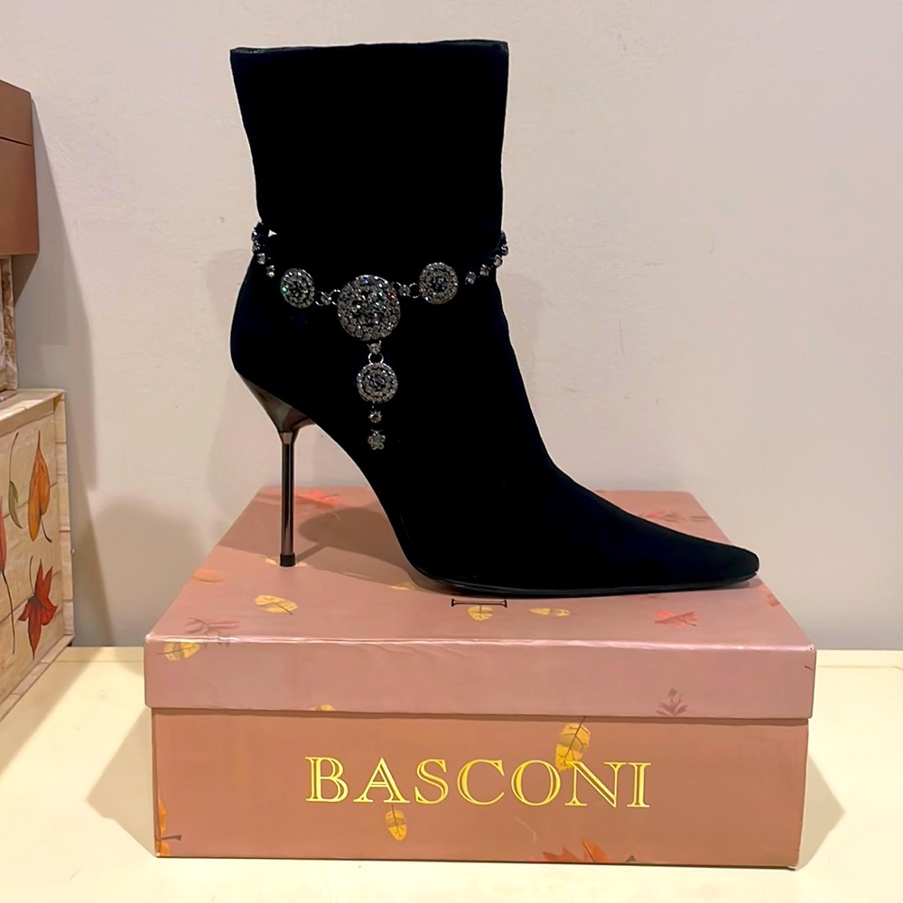 Basconi high ankle boots